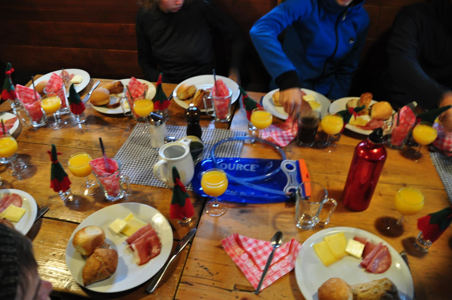 Frühstück in der Glungezer Hütte - Tag 5